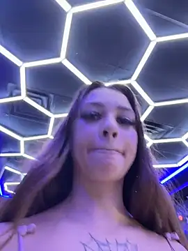 sabrinasfun3 라이브 XXX 채팅