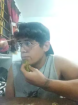 Jblouser XXX чат на живо