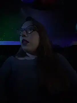 Chat +18 de AliceMtz ao vivo