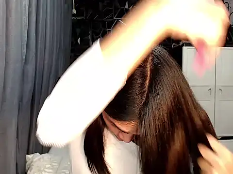 GORGEOUS_CARMEE's Live XXX Chat