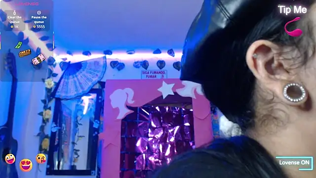 Chatroom XXX en direct de bastethott