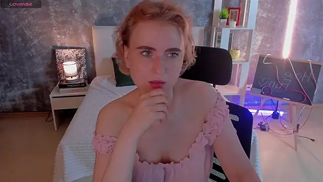 Shiny_Liss Live XXX-Chat