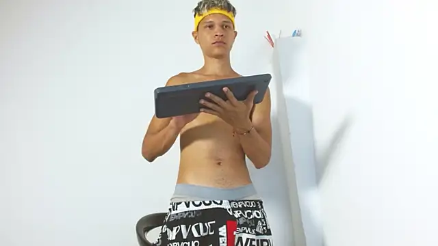 แชท XXX สดของ Twinkcock22