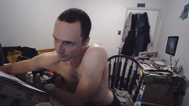 צ'אט XXX בשידור חי של JohnnyMoves