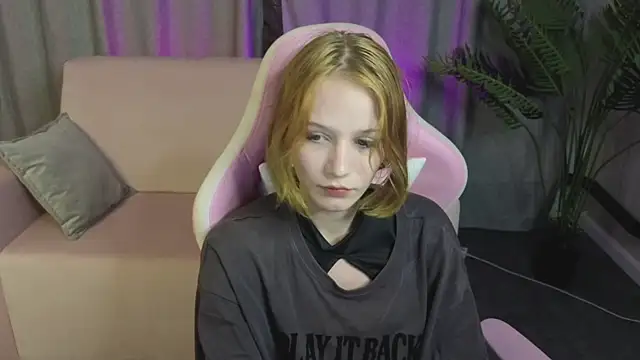 AliceJohansone Obrolan Langsung XXX