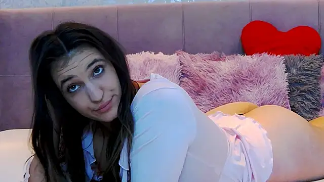 JasmineStafford Adlı Modelin Canlı XXX Sohbeti