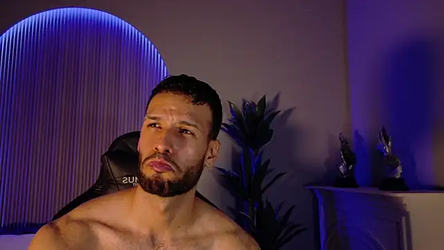 Chat XXX en directo de Jacob_Benelli