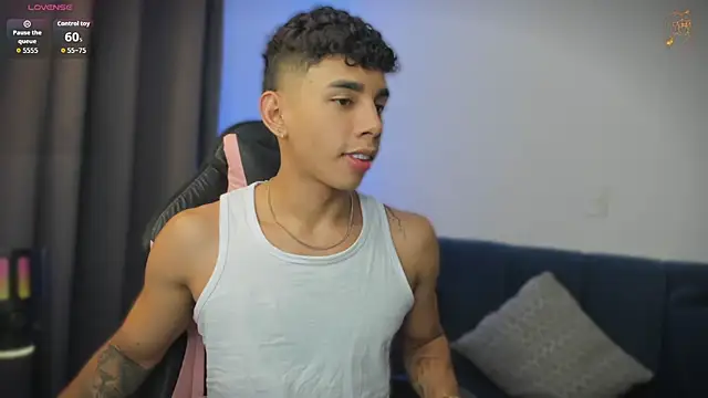 andy_cute22: απευθείας συνομιλία ΧΧΧ