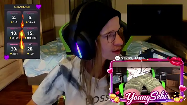 YoungSebi Adlı Modelin Canlı XXX Sohbeti