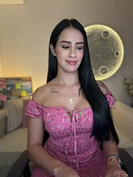 Chatroom XXX en direct de SarahhSmitth1