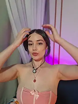 Kate_Amaretto_のライブXXXチャット