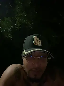 צ'אט XXX בשידור חי של dantedesirexx