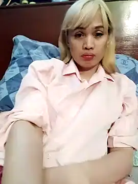 Chat +18 de QueenSoreal ao vivo