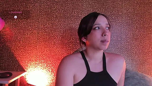 Apartment28n Live XXX chat