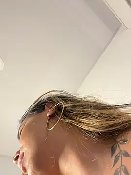 AndyFire69's Live XXX Chat