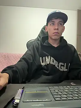 bully_boss 现场XXX聊天