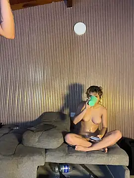 Chat XXX ao vivo de VelvetPassion
