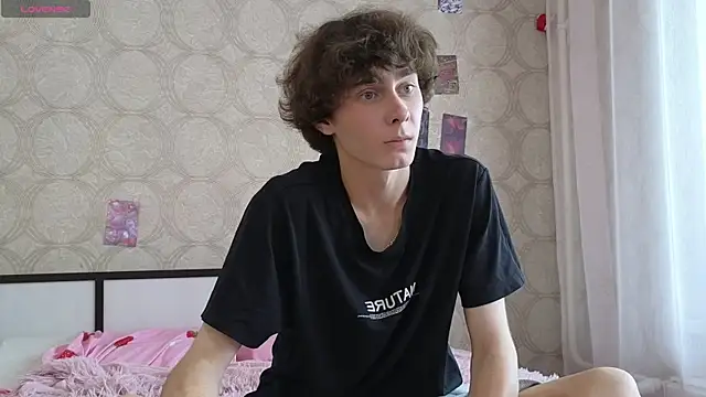 Liam_Winss Live XXX-Chat