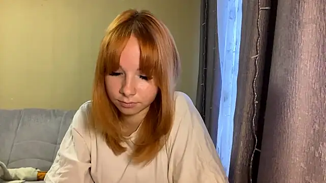 Chat +18 de Ginger_Baby ao vivo