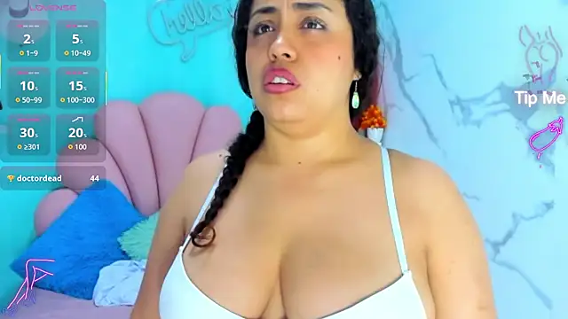 cristal_horny19: онлайн-секс-чат