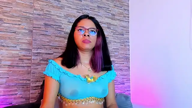 Chat +18 de nath_redrex ao vivo