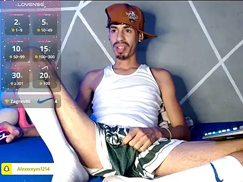 Chat XXX en directo de alexx_23cm