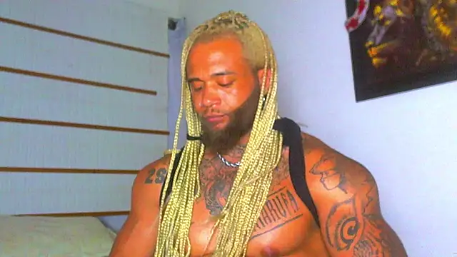 ragnar0825 Chat XXX in diretta
