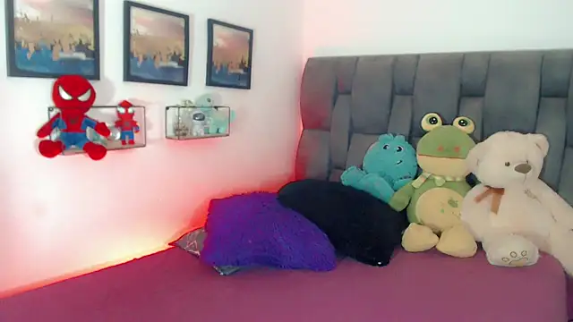 little_star_porn Adlı Modelin Canlı XXX Sohbeti