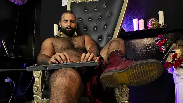 BeardAndrew: онлайн-секс-чат