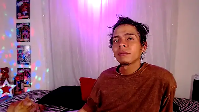 YaraLeon – Live XXX-chat
