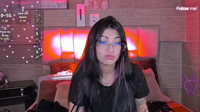 mia_devine_ Chat XXX live