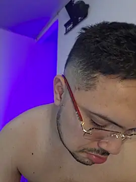 Chat XXX ao vivo de ORTIZ96hot