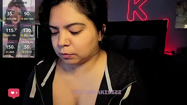 kimmiakiss22 Live XXX-Chat