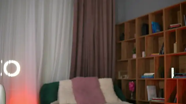 KellyMathewsn Live XXX chat