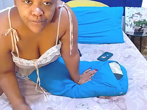SweetJuicyPussy97's Live XXX Chat