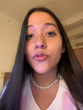 XXX chat uživo modela Nhefertary