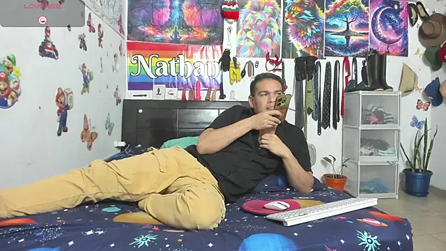 nathannathaniel 现场XXX聊天