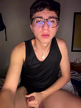 Chat XXX ao vivo de CamiRojas_boy