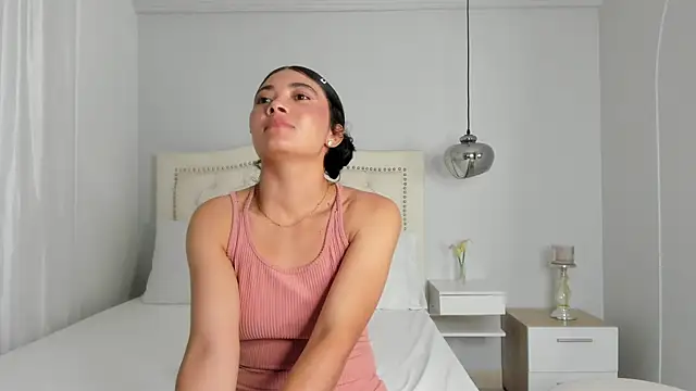 emilly_duque 라이브 XXX 채팅