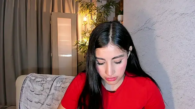 Chat +18 de IsabelaStefano ao vivo