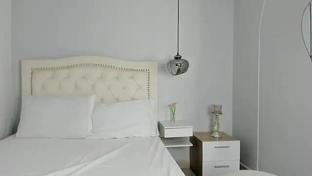 Chat +18 de emilly_duque ao vivo