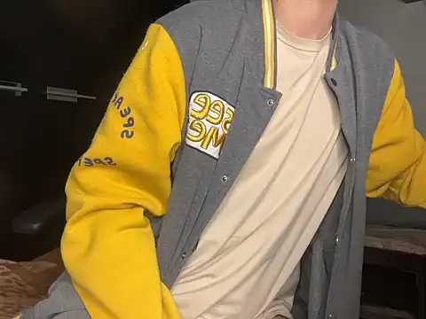 blondetwink Adlı Modelin Canlı XXX Sohbeti