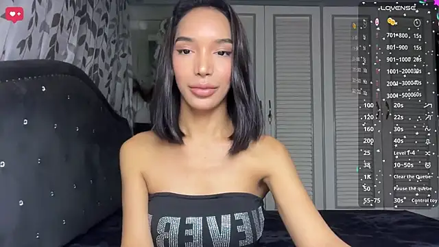 AnayaLauren_ Pertunjukan Webcam