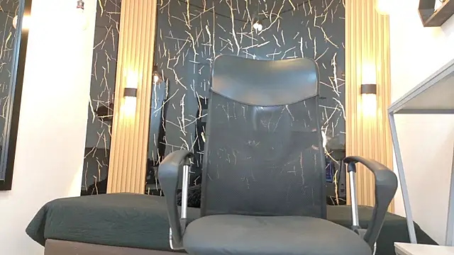 ValeriHot_1 即時 XXX 聊天