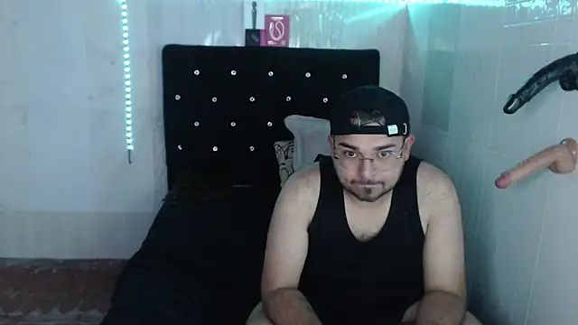Jeilou's Live XXX Chat