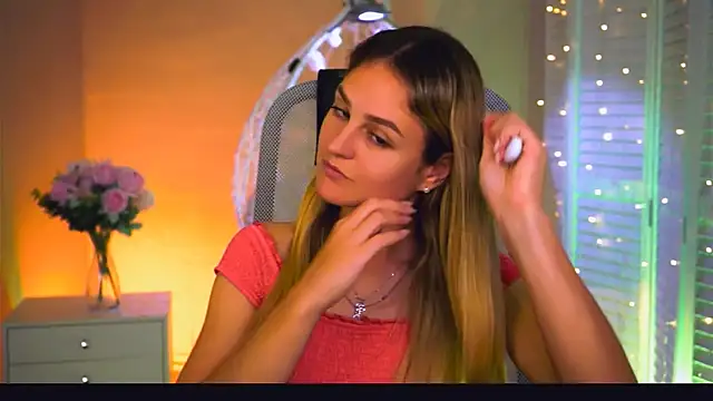 DeboraLarson élő XXX-chatje
