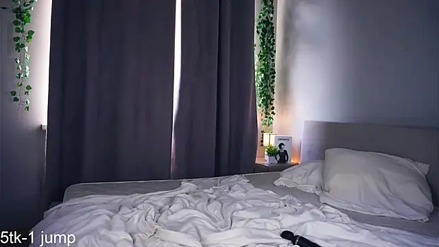 AmparoCilek XXX чат на живо