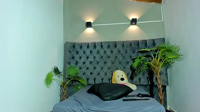 Salomon_koude's Live XXX Chat