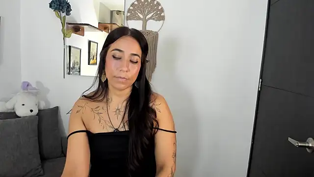 Chatroom XXX en direct de electra_hunt
