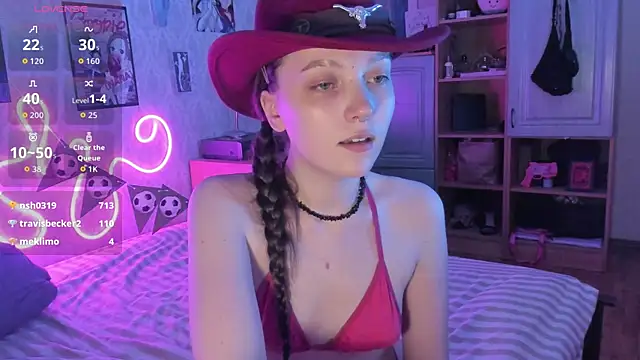 RileyNymph élő XXX-chatje